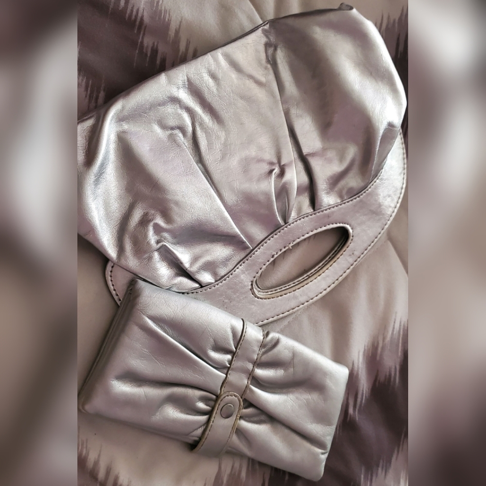 Clutch & purse